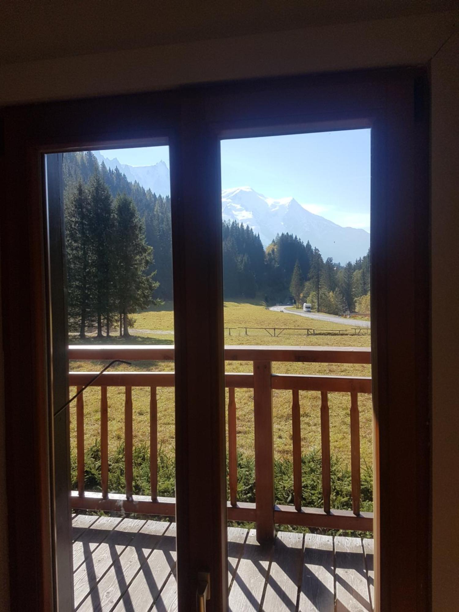 Chalet L'Ilet Ensoleille /Sunny Island Chalet Chamonix Bagian luar foto